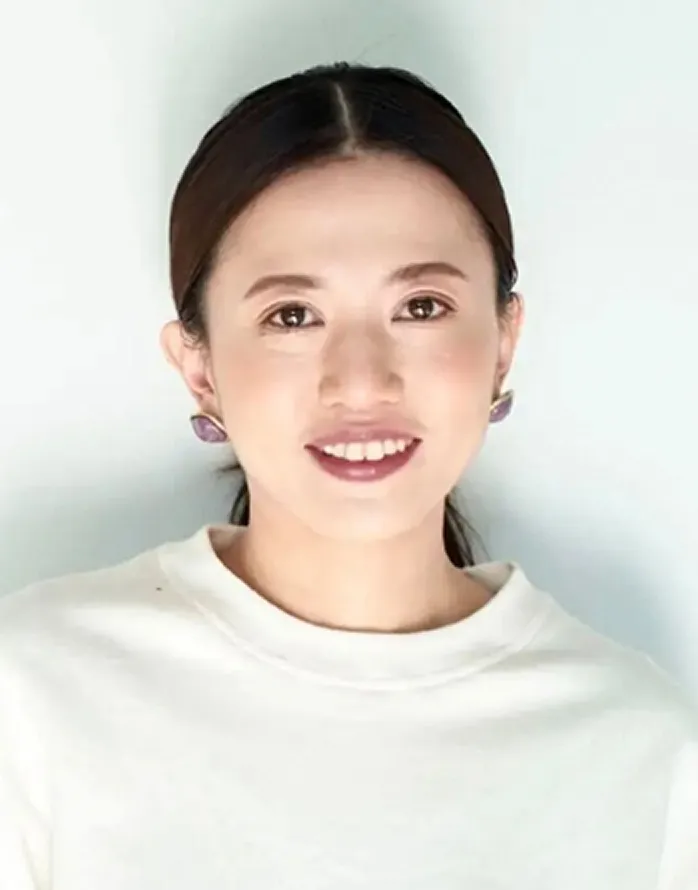 藤原 咲歩 氏の写真